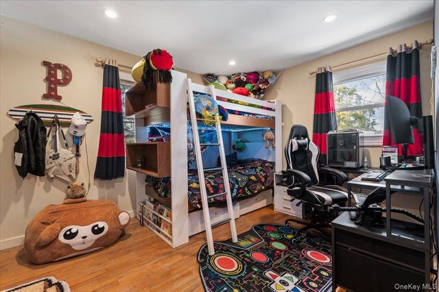 26 Bittersweet Avenue, Hampton Bays, NY 11946