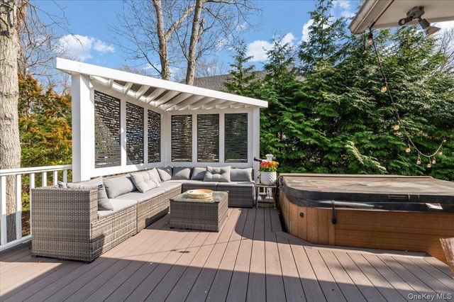26 Bittersweet Avenue, Hampton Bays, NY 11946