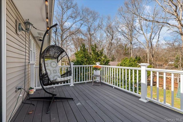 26 Bittersweet Avenue, Hampton Bays, NY 11946