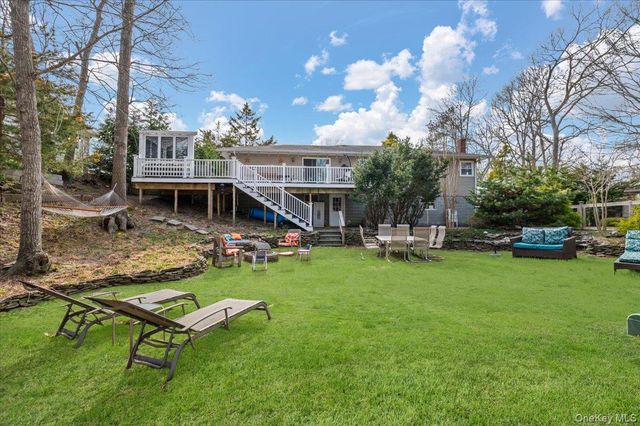 26 Bittersweet Avenue, Hampton Bays, NY 11946