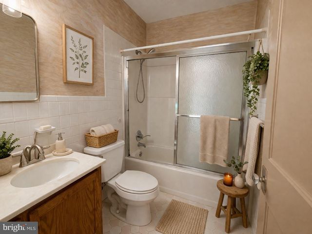 235 NORTH BLVD, Salisbury, MD 21801