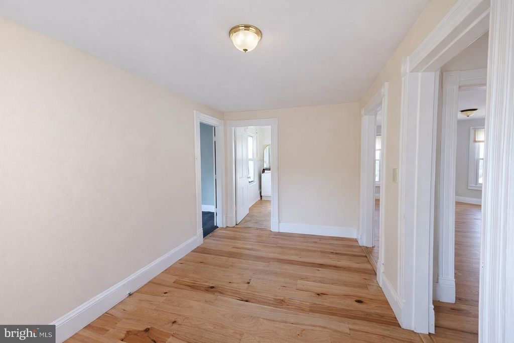 Image 12 of property listing at 235 NORTH BLVD, Salisbury, MD 21801