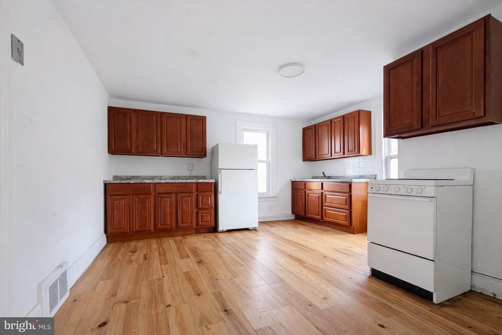 Image 15 of property listing at 235 NORTH BLVD, Salisbury, MD 21801