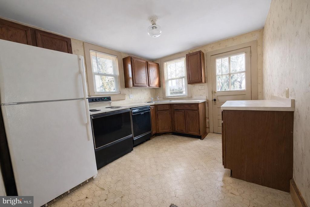 Image 17 of property listing at 235 NORTH BLVD, Salisbury, MD 21801