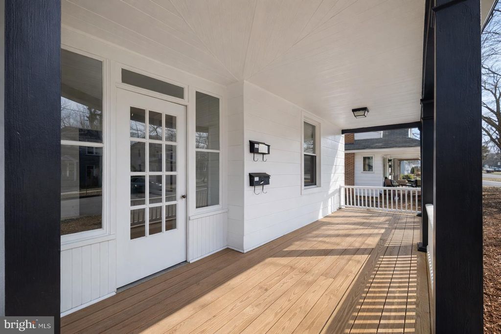 Image 2 of property listing at 235 NORTH BLVD, Salisbury, MD 21801