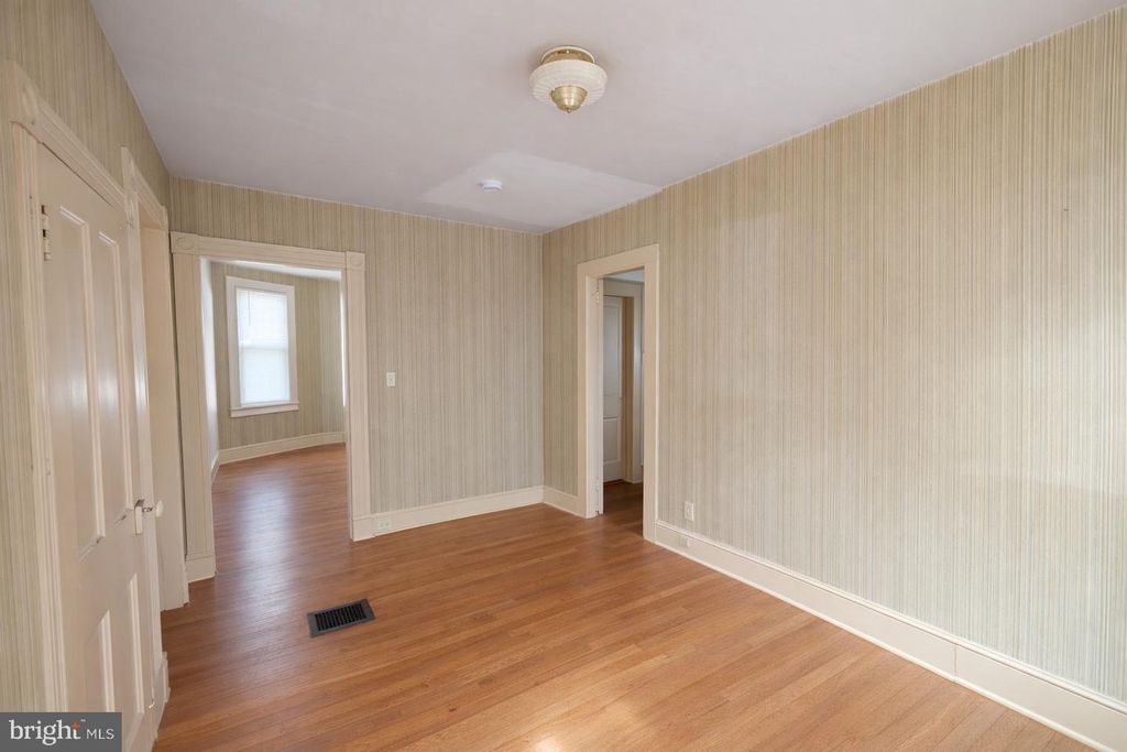 Image 25 of property listing at 235 NORTH BLVD, Salisbury, MD 21801