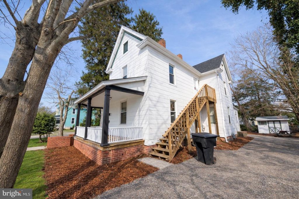 Image 32 of property listing at 235 NORTH BLVD, Salisbury, MD 21801