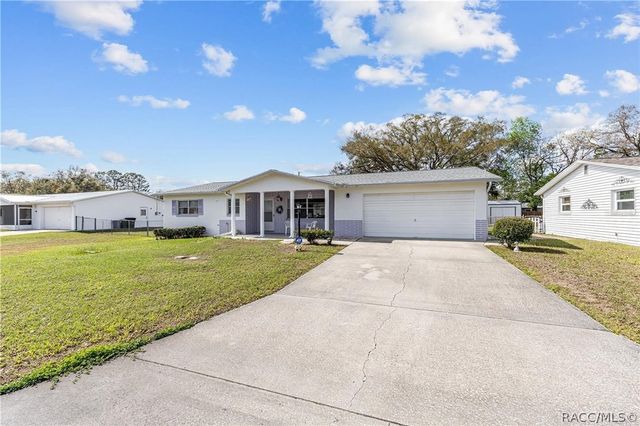 216 S Barbour Street, Beverly Hills, FL 34465