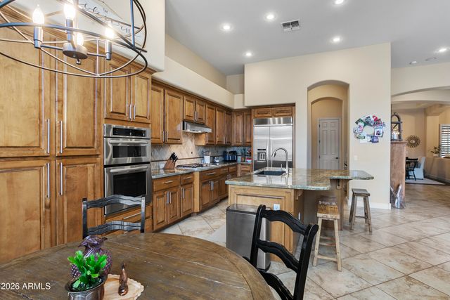 5233 S HUACHUCA Place, Chandler, AZ 85249