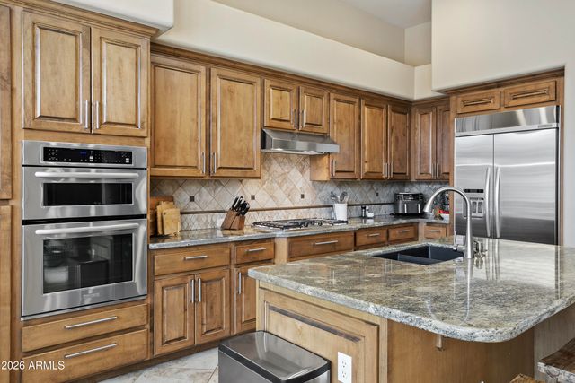 5233 S HUACHUCA Place, Chandler, AZ 85249