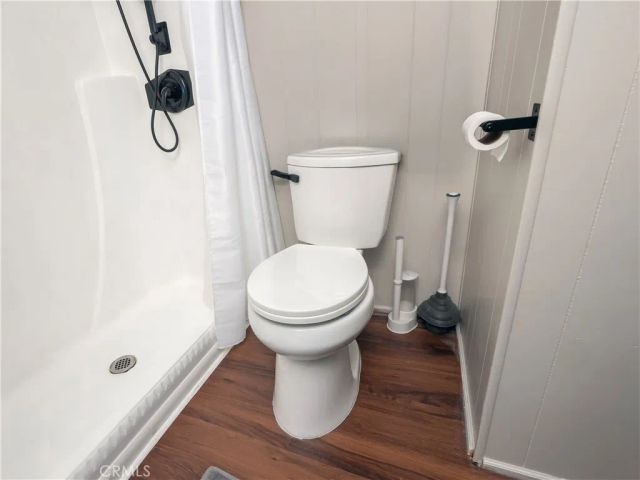 1045 N Azusa 79, Covina, CA 91722