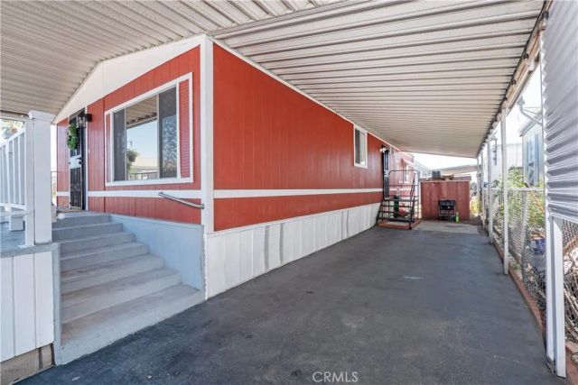 1045 N Azusa 79, Covina, CA 91722