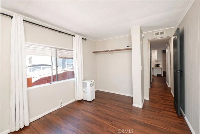 1045 N Azusa 79, Covina, CA 91722