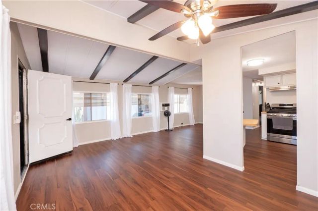 1045 N Azusa 79, Covina, CA 91722