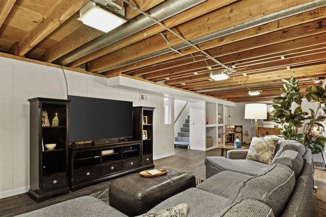 4914 Retana Drive, Madison, WI 53714