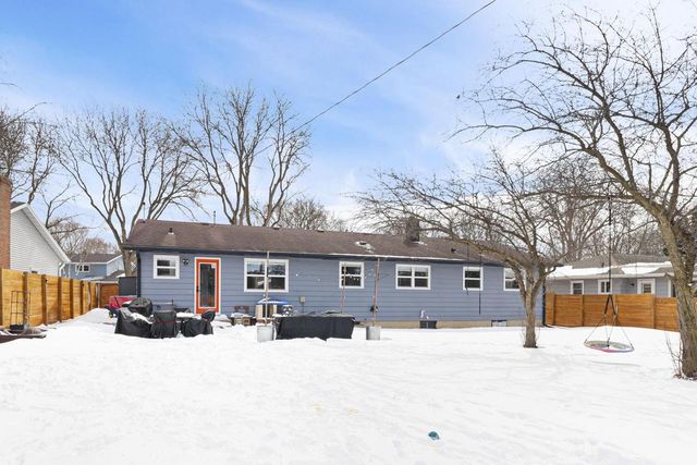 4914 Retana Drive, Madison, WI 53714