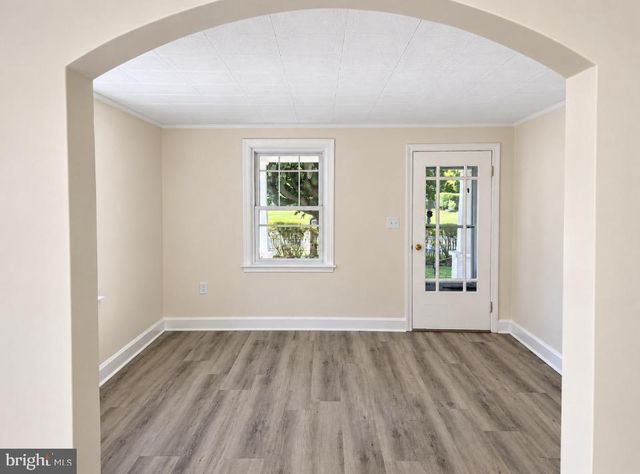 8921 YELLOW SPRINGS RD, Frederick, MD 21702