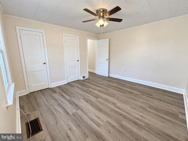 8921 YELLOW SPRINGS RD, Frederick, MD 21702