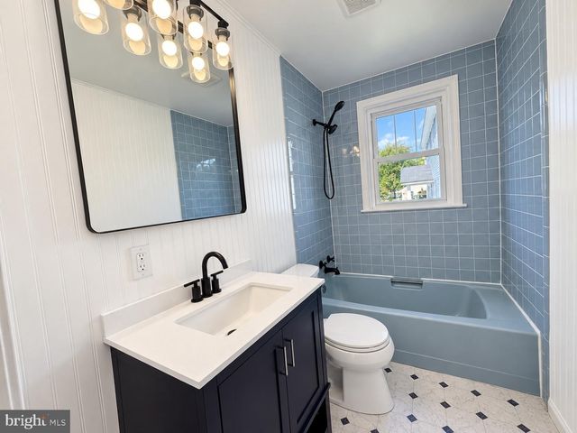 8921 YELLOW SPRINGS RD, Frederick, MD 21702