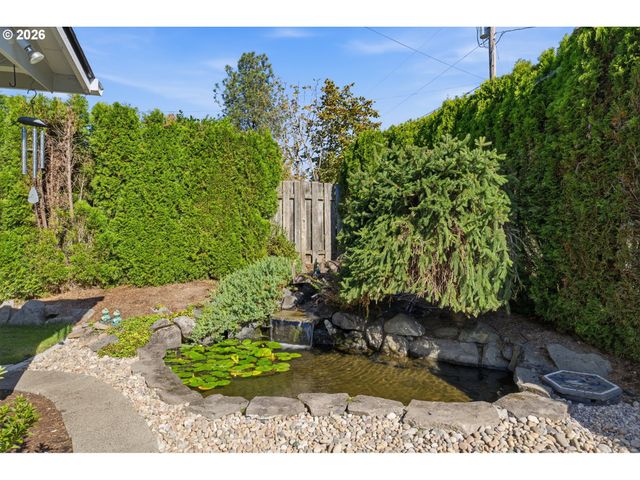 16560 Noble Dr, Oregon City, OR 97045