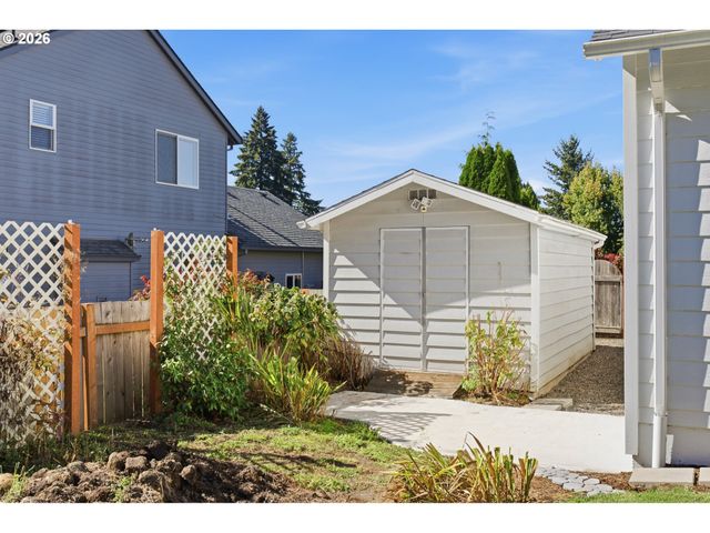 16560 Noble Dr, Oregon City, OR 97045
