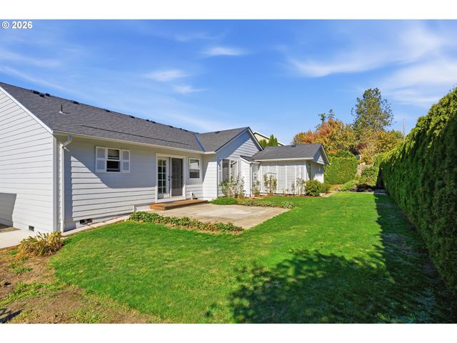 16560 Noble Dr, Oregon City, OR 97045