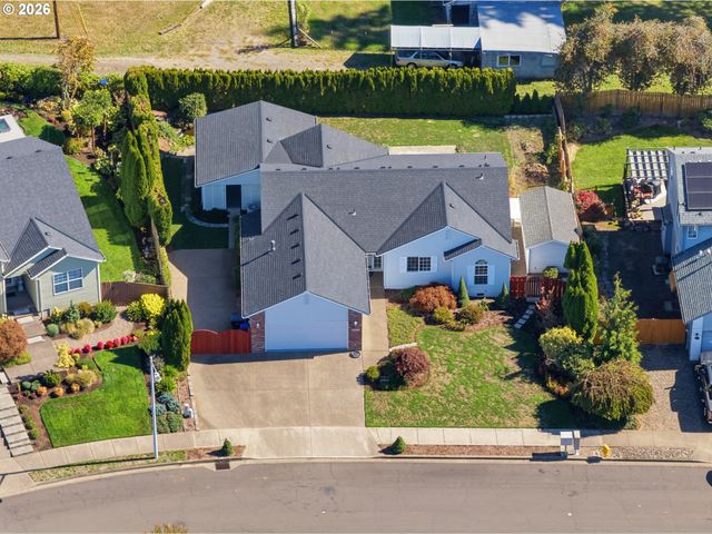 16560 Noble Dr, Oregon City, OR 97045