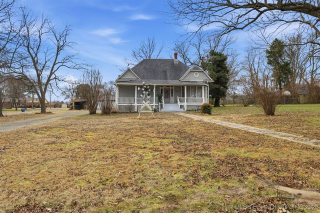 1308 SE 7th Street N, Wagoner, OK 74467