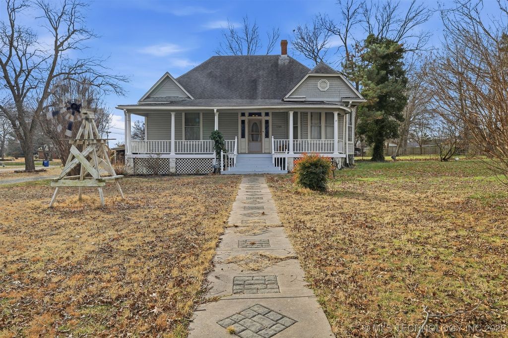 1308 SE 7th Street N, Wagoner, OK 74467