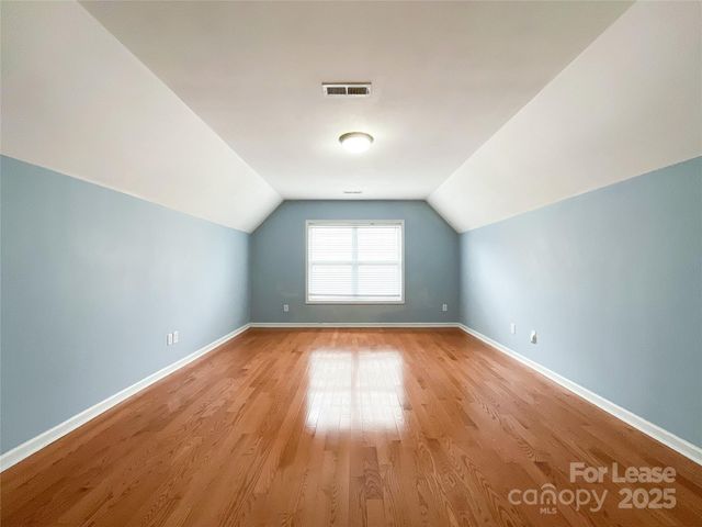 3021 Gloxinia Road, Charlotte, NC 28215