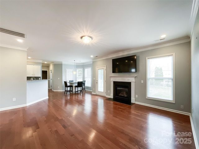 3021 Gloxinia Road, Charlotte, NC 28215