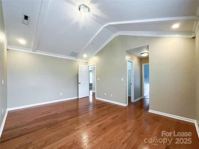 3021 Gloxinia Road, Charlotte, NC 28215