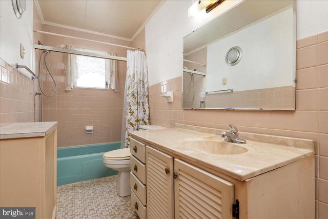 212 CHARLES ST, Baltimore, MD 21225