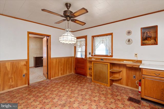 212 CHARLES ST, Baltimore, MD 21225