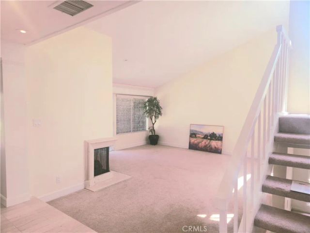 63 Nighthawk, Irvine, CA 92604