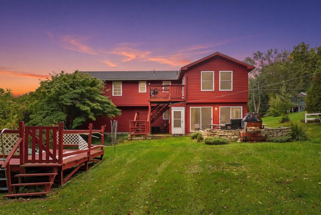 131 Beacon Hill Rd, West Springfield, MA 01089
