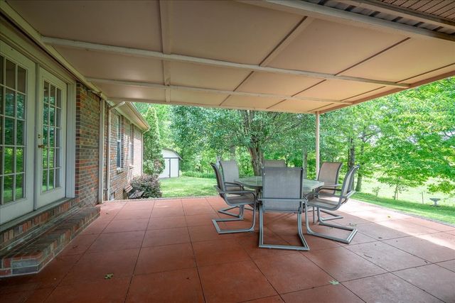 256 Ramah Rd, Loretto, TN 38469