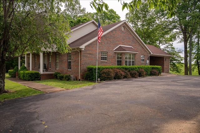 256 Ramah Rd, Loretto, TN 38469