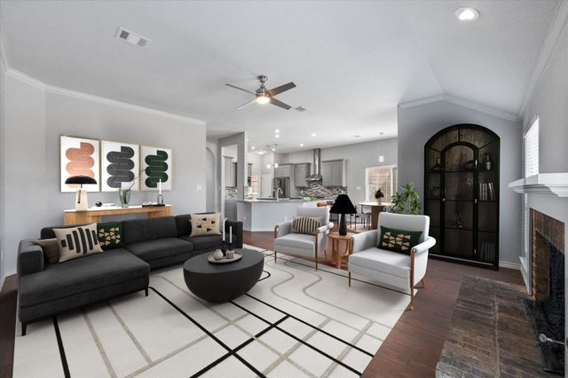 2211 Stennett Drive, Arlington, TX 76006