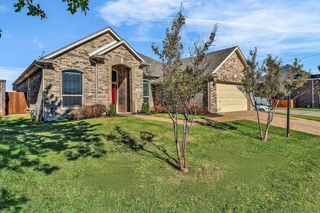 2211 Stennett Drive, Arlington, TX 76006
