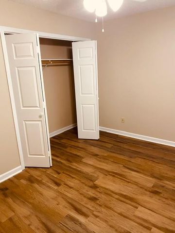 103 Shea, Dothan, AL 36303