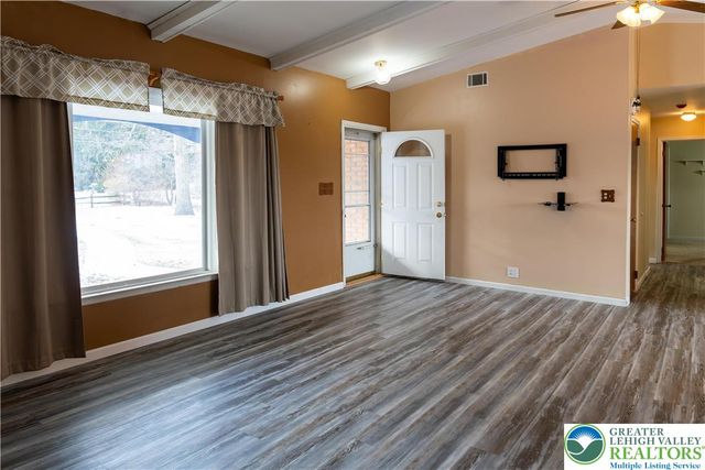 2486 Evanwood Road, Moore Twp, PA 18014