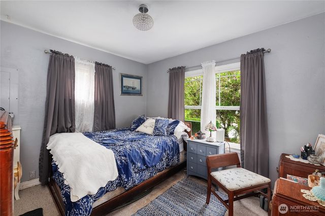 2323 Olympia Avenue NE, Olympia, WA 98506