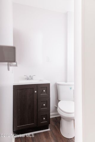 363 Madison Avenue 1, Albany, NY 12210