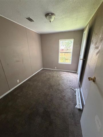 24610 E Needham Road, Porter, TX 77365