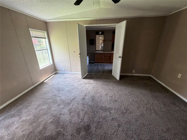 24610 E Needham Road, Porter, TX 77365
