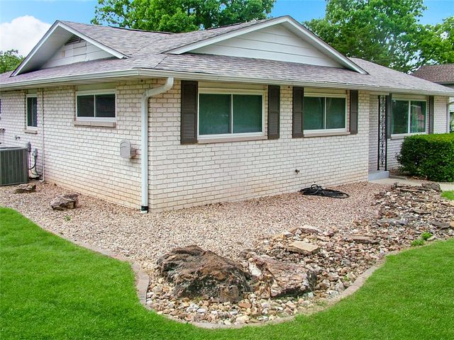 3305 Turnage Circle, Mountain Home, AR 72653