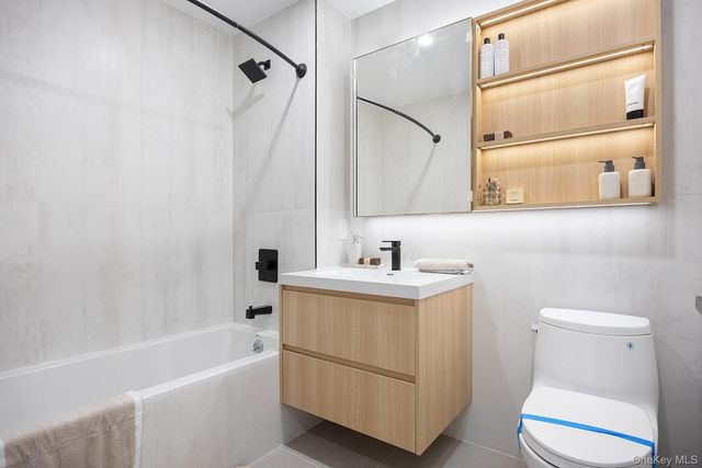 35-30 146th Street 407, Flushing, NY 11354