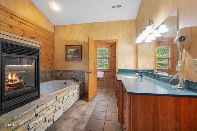 1833 Fantasy Way, Sevierville, TN 37876