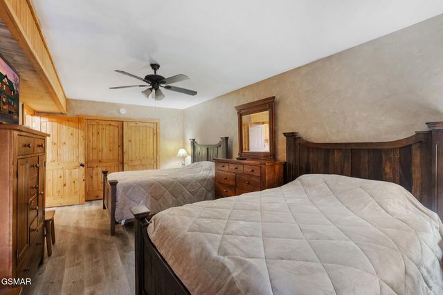 1833 Fantasy Way, Sevierville, TN 37876